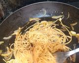 Foto langkah ke 3 dari resep Spaghetti bolognese sederhana.