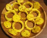 A picture of step 3 of Two types of potato chips.