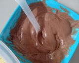 Foto langkah ke 3 dari resep Marmer Cake.