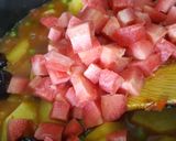A picture of step 4 of Methi Aloo Gajar Matar ki bhujiya !.