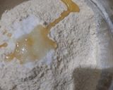 A picture of step 1 of Garlic masala lachha paratha.