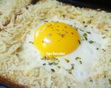 Foto langkah ke 4 dari resep Honey Lemon with Egg Toast.