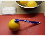 Hình bước làm 1 của món Cam ngâm đường trị cảm cúm