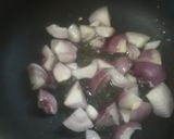 A picture of step 4 of Glaze honey chilli potatoes.