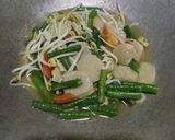 Foto langkah ke 3 dari resep Tumis Kacang Panjang Toge Bakso.