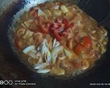 Foto langkah ke 6 dari resep Udang asam manis.
