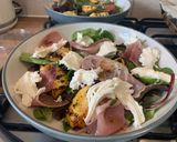 A picture of step 2 of Salad of chargrilled peach, prosciutto and mozzarella.