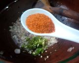A picture of step 3 of Aloo Baingan.