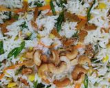ફ્રેન્ચ બીન્સ ફ્રાઈડ રાઇસ (French Beans Fried Rice Recipe In Gujarati) રેસીપી સ્ટેપ3ફોટો