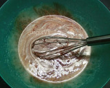 Foto langkah ke 4 dari resep CHEWY BROWNIES + tips sukses shiny crust.