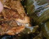 A picture of step 13 of Karimeen (pearl spot) pollichathu.