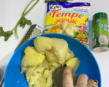 Foto langkah ke 1 dari resep Stik Kentang.