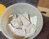 Foto del paso 1 de la receta Bocadillo de merluza frita con lechuga, tomate y mayonesa