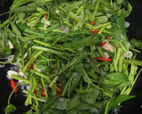 Foto langkah ke 4 dari resep Tumis kangkung kering.