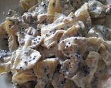 Foto del passaggio 4 della ricetta Pasta con salmone affumicato e uova di lompo