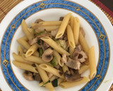Foto del paso 4 de la receta: Macarrones con setas variadas y panceta