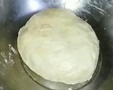 A picture of step 2 of Sweet and sour chicken pizza.