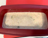 Foto del paso 4 de la receta: Pastel rápido de calabacín, aceitunas y salmón