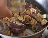 Foto del paso 2 de la receta: Lomo al champignon sin crema de leche - Lomo Strogonof sin crema de leche