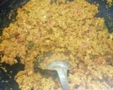 A picture of step 2 of Egg bhurji.
