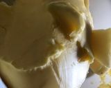 A picture of step 2 of Cheesy chicken pasta.