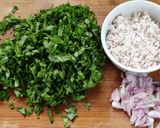 பாலக் கீரை பொரியல் (Palak subji recipe in tamil) ரெசிபி ஸ்டேப் 2 புகைப்படம்