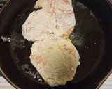 A picture of step 4 of Pork chops with mushroom gravy.