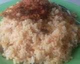 Foto langkah ke 5 dari resep Nasi Goreng Sederhana.