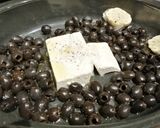 Olíva bogyós krém pirítósra recept fázis 1 fotója
