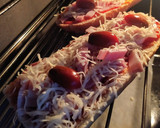 Foto del paso 3 de la receta: Pan pizza de bacon y queso