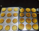 A picture of step 3 of Eid cup cakes.