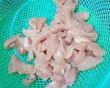 A picture of step 3 of Chicken macaroni.