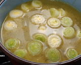 Foto del paso 2 de la receta: Otra sopa de aprovechamiento: pasta, pollo y verduras