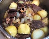 A picture of step 6 of Japanese Beef Potatoes.