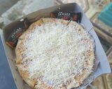 Foto langkah ke 9 dari resep Pizza Teflon potong cocok untuk snack box.
