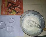 A picture of step 5 of Pakistan Flag Cake 🎂.
