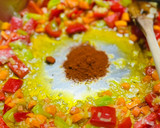 Foto del paso 4 de la receta: Fabes con mejillones 🧄 🌶️ 🥕 🧅 ⚽️ 🥇 🇪🇸