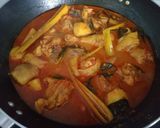 Foto langkah ke 3 dari resep "AYAM GULAI PEDAS".