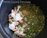 Une image de l'étape 2 de One pot pasta aux fruits de mer.