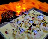 ब्रेड स्टफड मावा पनीरी रसमलाई (bread stuffed mava paneeri rasmalai) रेसिपी चरण 8 फोटो