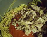 Foto del paso 12 de la receta: Espaguetis con sobras de pollo  receta de aprovechamiento