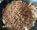 A picture of step 3 of Giant stuffed vegan tortillas.