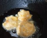 A picture of step 9 of Potato noodles mayo balls.