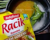 Foto langkah ke 1 dari resep Nasi Kuning Super Praktis.