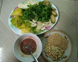Hình bước làm 1 của món Sứa chấm mắm ruốc