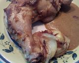 Foto del paso 7 de la receta: Muslo de pollo con salsa de black beer y guarnición de kartoffel