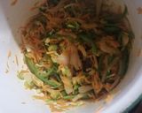 A picture of step 3 of Chinese-Style Noodles.