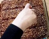 A picture of step 8 of Wet Hazelnut Cake.