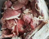 Gambar langkah 1 resipi Daging Gulai Kawah Kelantan.