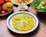 Hình bước làm 3 của món Trứng Gà Chiên Lá Mơ